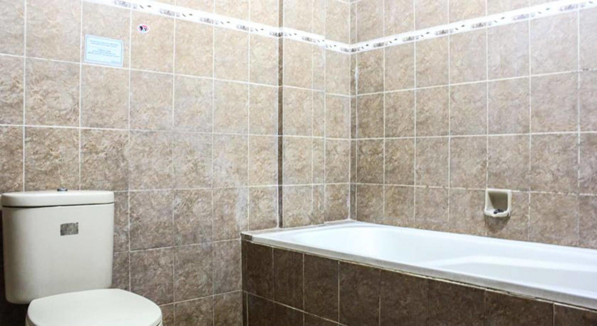 فندق هوتل بوري تاناه لوت كوتا المظهر الخارجي الصورة